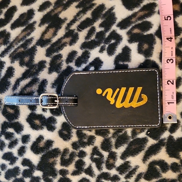 MR & MRS LUGGAGE TAGS - Picture 7 of 10